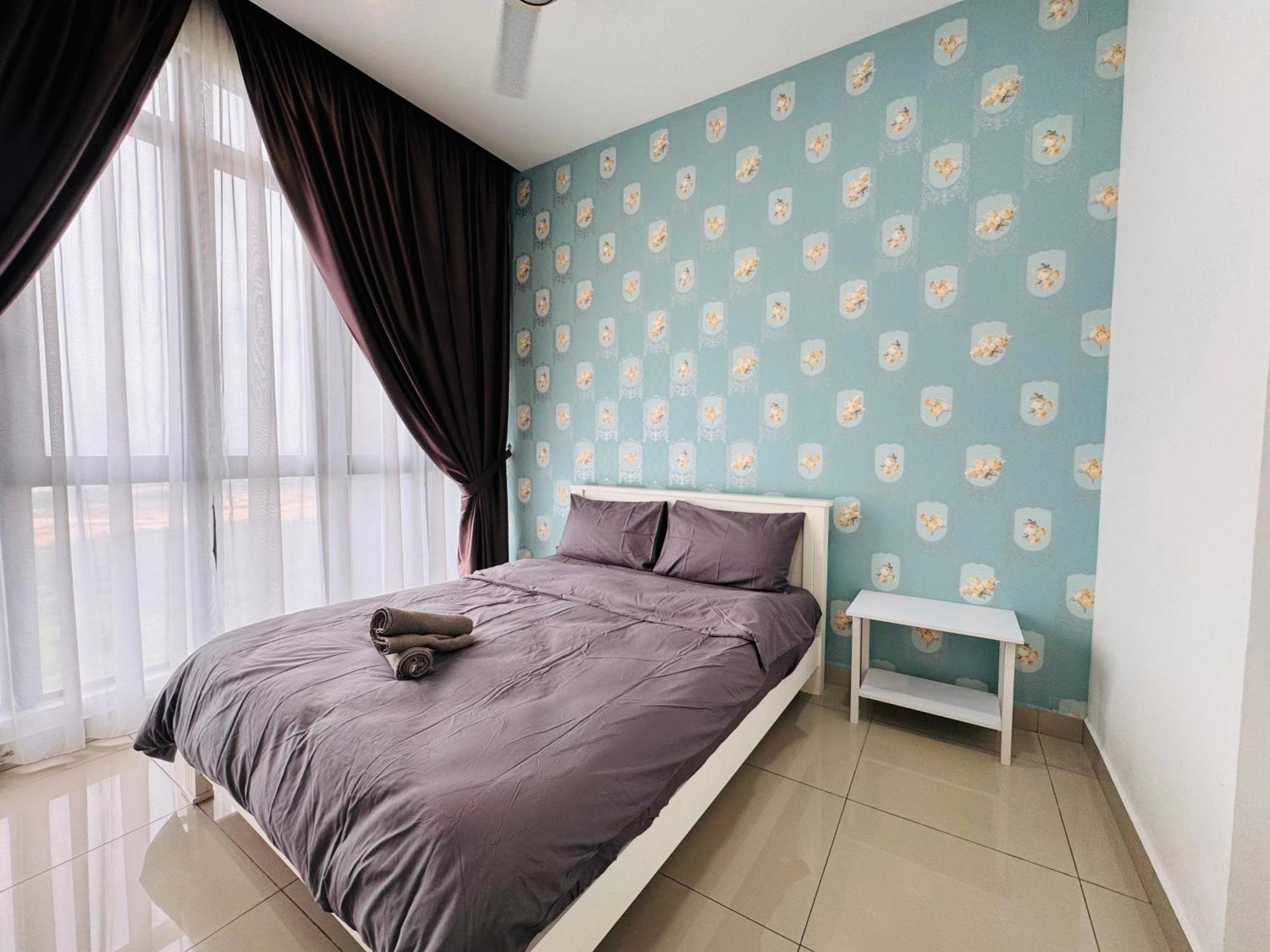 Walk To Legoland, D'Pristine Medini Apartment นุสาจายา ภายนอก รูปภาพ