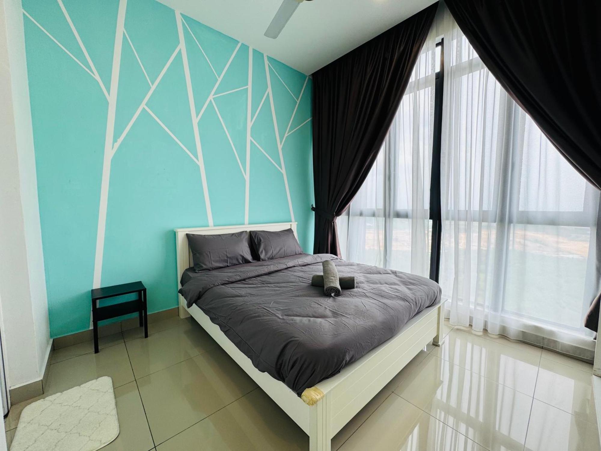 Walk To Legoland, D'Pristine Medini Apartment นุสาจายา ภายนอก รูปภาพ